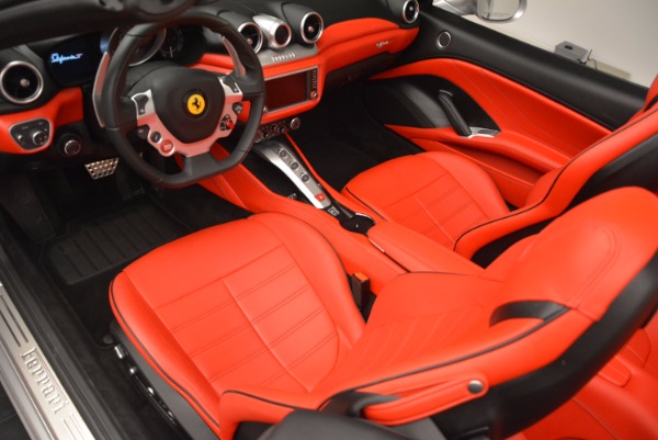 Used 2016 Ferrari California T for sale Sold at Alfa Romeo of Greenwich in Greenwich CT 06830 21