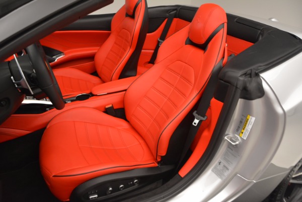 Used 2016 Ferrari California T for sale Sold at Alfa Romeo of Greenwich in Greenwich CT 06830 23