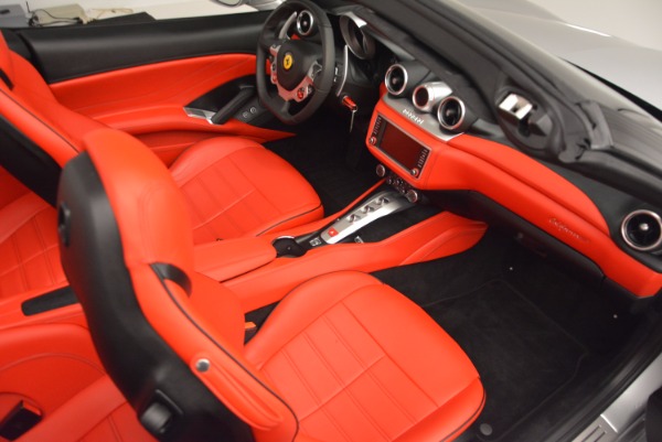 Used 2016 Ferrari California T for sale Sold at Alfa Romeo of Greenwich in Greenwich CT 06830 24