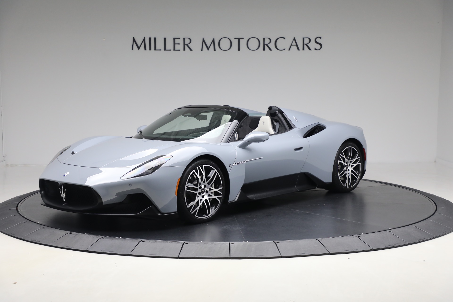 2023 Maserati MC20
