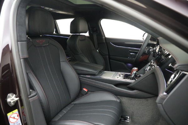 New 2026 Bentley Flying Spur for sale $317,510 at Alfa Romeo of Greenwich in Greenwich CT 06830 25