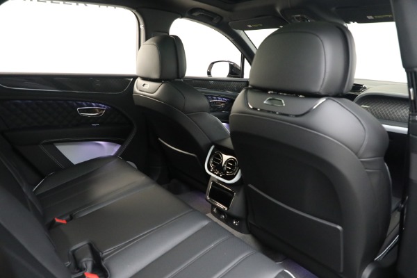 New 2025 Bentley Bentayga S Black Edition for sale $264,900 at Alfa Romeo of Greenwich in Greenwich CT 06830 26