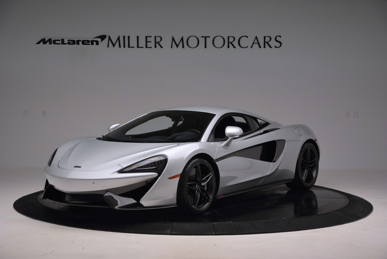 Used 2017 McLaren 570S for sale Sold at Alfa Romeo of Greenwich in Greenwich CT 06830 1