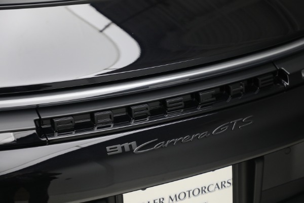 Used 2025 Porsche 911 Carrera GTS for sale $195,900 at Alfa Romeo of Greenwich in Greenwich CT 06830 27