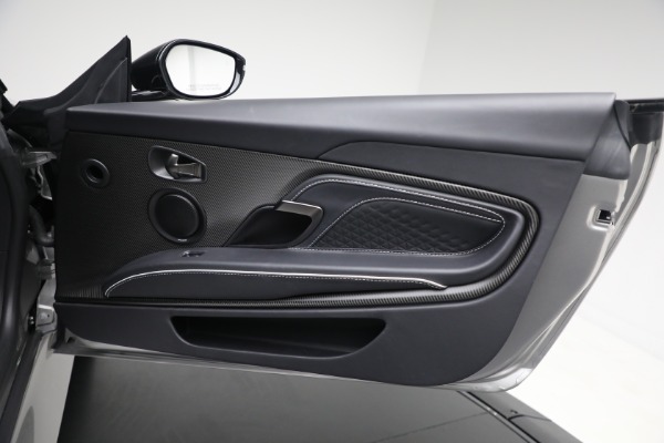 Used 2023 Aston Martin DBS Superleggera for sale $266,900 at Alfa Romeo of Greenwich in Greenwich CT 06830 28