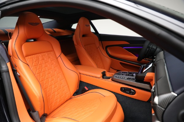 New 2025 Aston Martin Vanquish for sale $532,200 at Alfa Romeo of Greenwich in Greenwich CT 06830 17