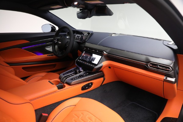 New 2025 Aston Martin Vanquish for sale $532,200 at Alfa Romeo of Greenwich in Greenwich CT 06830 19