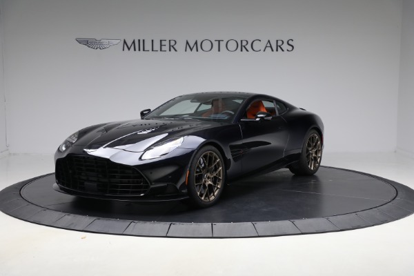 Used 2025 Aston Martin Vanquish for sale $431,900 at Alfa Romeo of Greenwich in Greenwich CT 06830 1