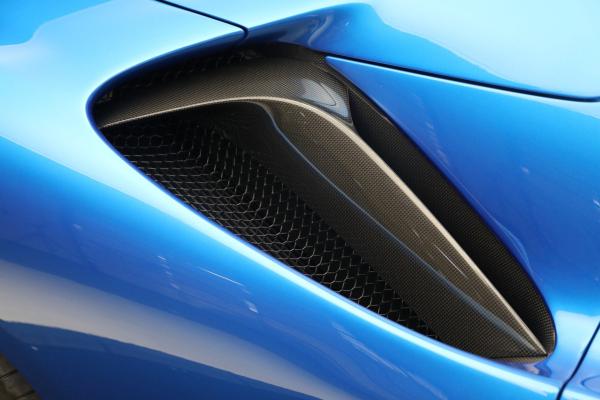 Used 2024 Ferrari SF90 Spider for sale $569,900 at Alfa Romeo of Greenwich in Greenwich CT 06830 28