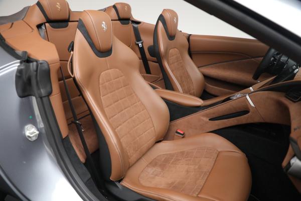 Used 2025 Ferrari Roma Spider for sale $324,900 at Alfa Romeo of Greenwich in Greenwich CT 06830 20