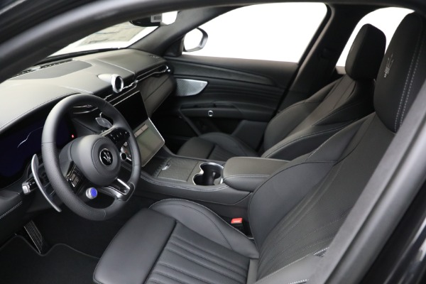 New 2025 Maserati Grecale Modena for sale $82,215 at Alfa Romeo of Greenwich in Greenwich CT 06830 12