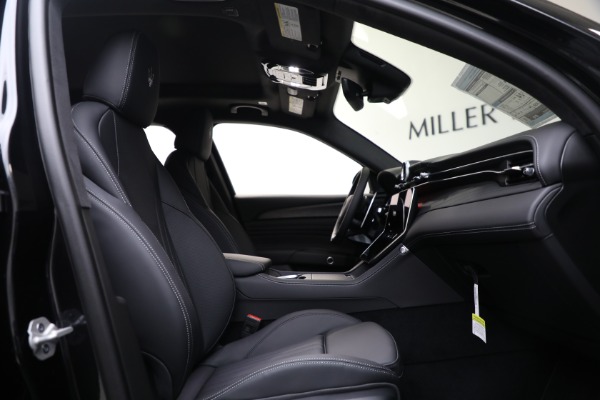 New 2025 Maserati Grecale Modena for sale $82,215 at Alfa Romeo of Greenwich in Greenwich CT 06830 16