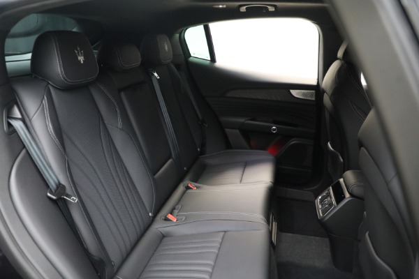 New 2025 Maserati Grecale Modena for sale $82,215 at Alfa Romeo of Greenwich in Greenwich CT 06830 19