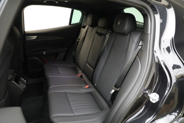 New 2025 Maserati Grecale Modena for sale $82,215 at Alfa Romeo of Greenwich in Greenwich CT 06830 21