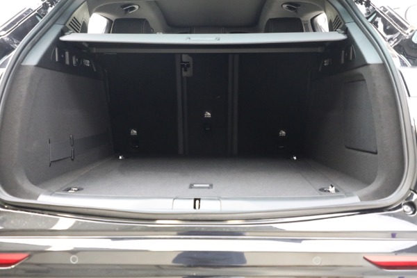 New 2025 Maserati Grecale Modena for sale $82,215 at Alfa Romeo of Greenwich in Greenwich CT 06830 23