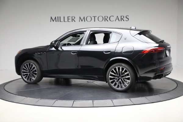 New 2025 Maserati Grecale Modena for sale $82,215 at Alfa Romeo of Greenwich in Greenwich CT 06830 3