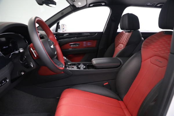 Used 2025 Bentley Bentayga EWB Azure V8 for sale $255,900 at Alfa Romeo of Greenwich in Greenwich CT 06830 16