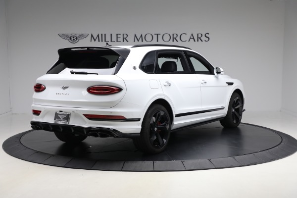 Used 2025 Bentley Bentayga EWB Azure V8 for sale $255,900 at Alfa Romeo of Greenwich in Greenwich CT 06830 5