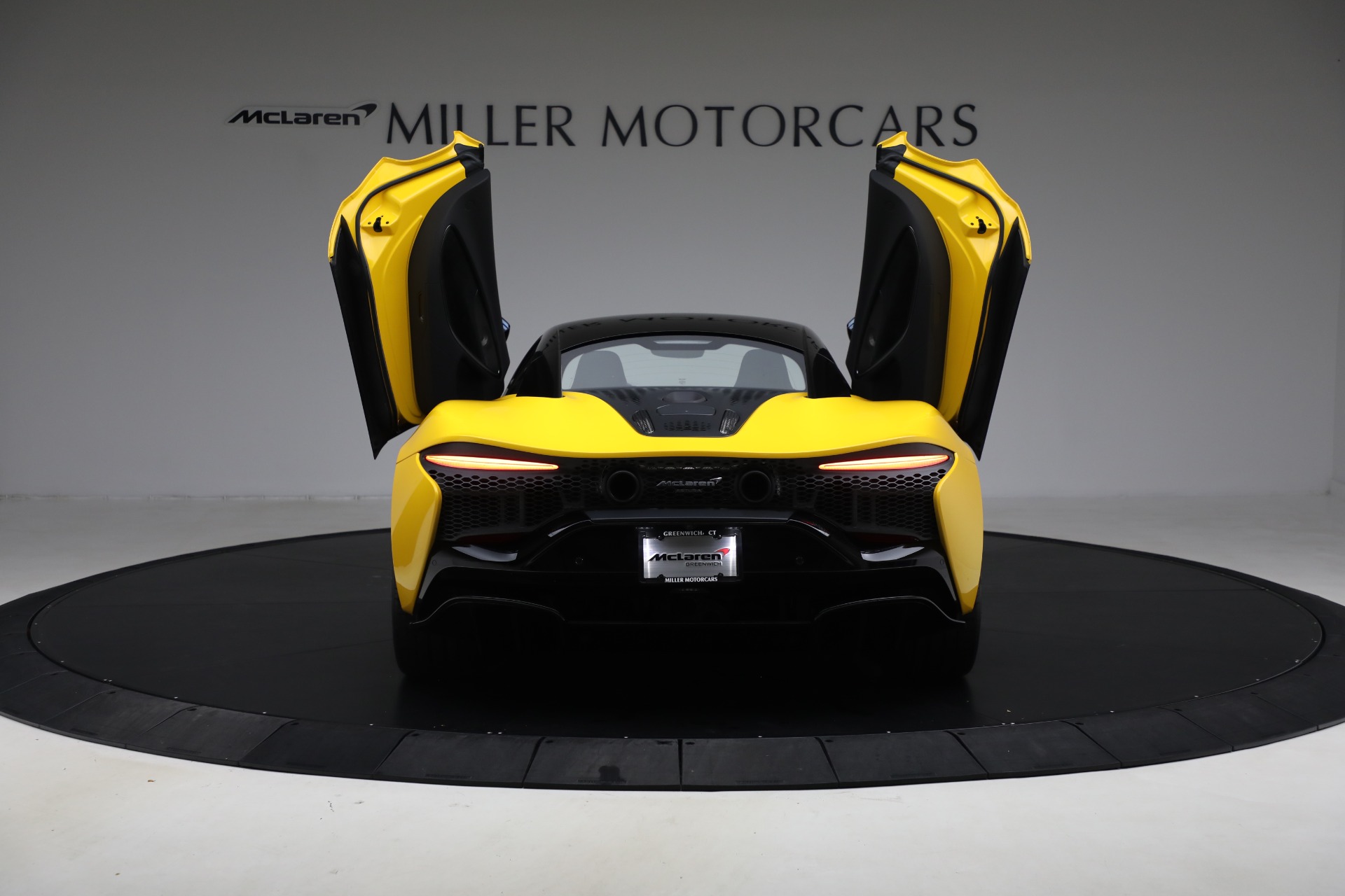 2024 McLaren Artura Base - Photo 17