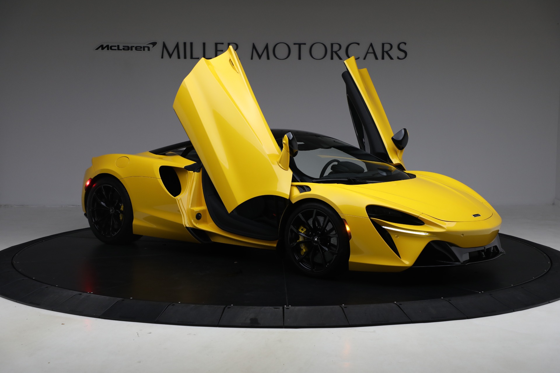 2024 McLaren Artura Base - Photo 20