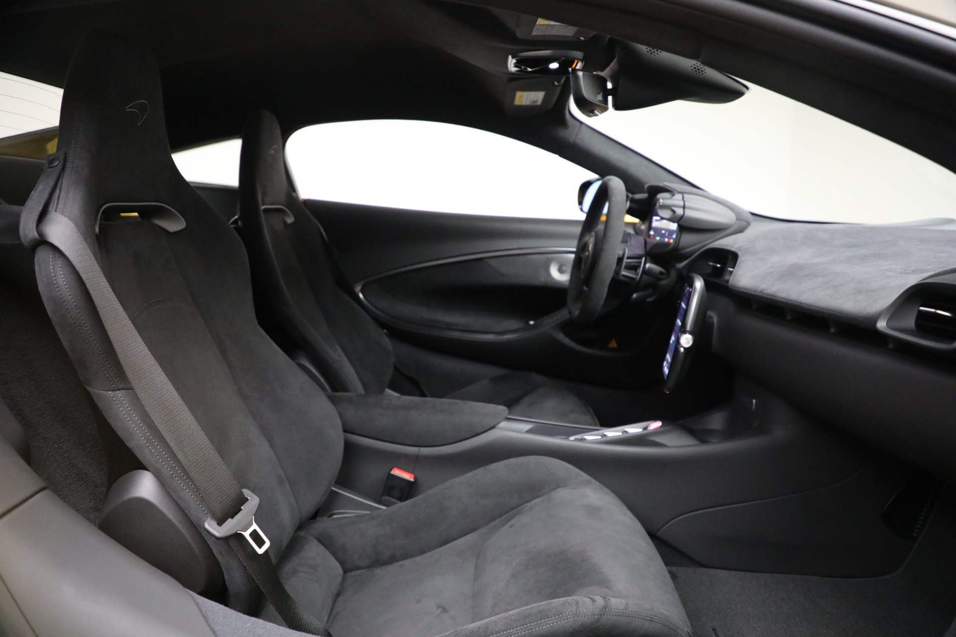 2024 McLaren Artura Base - Photo 25