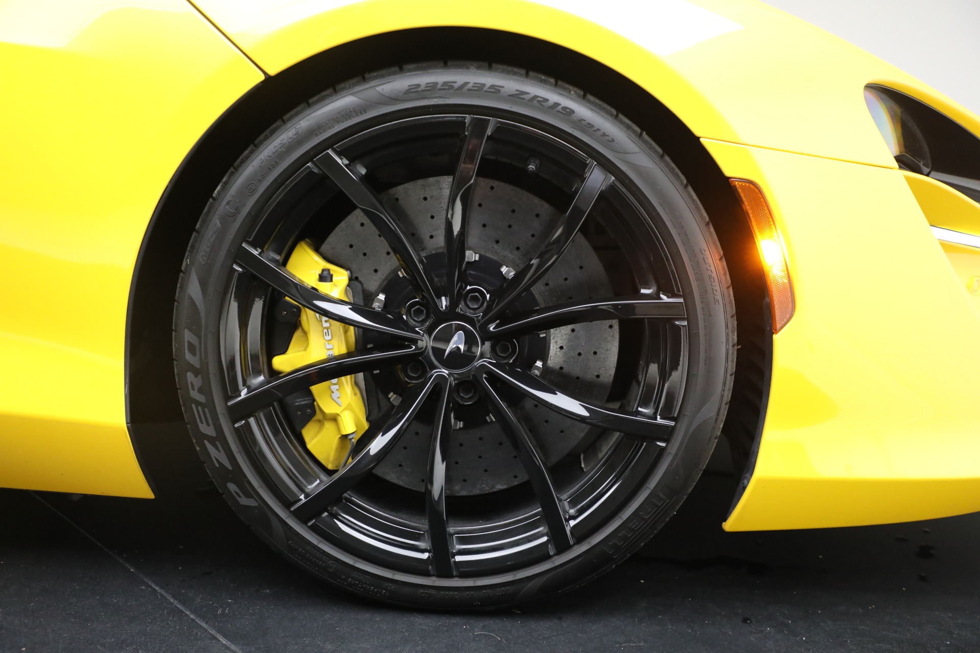 2024 McLaren Artura Base - Photo 37