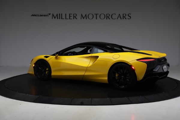 Used 2024 McLaren Artura for sale $193,900 at Alfa Romeo of Greenwich in Greenwich CT 06830 4