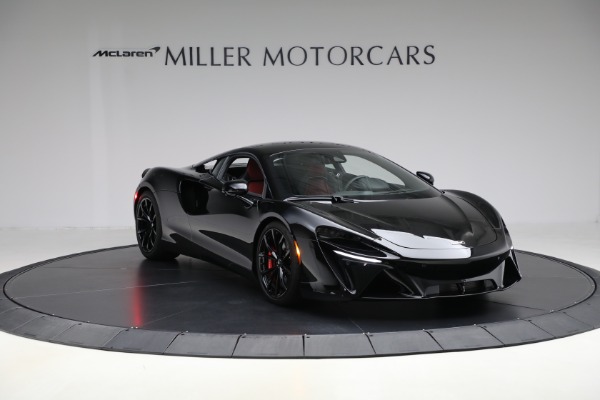 Used 2024 McLaren Artura TechLux for sale $196,900 at Alfa Romeo of Greenwich in Greenwich CT 06830 11