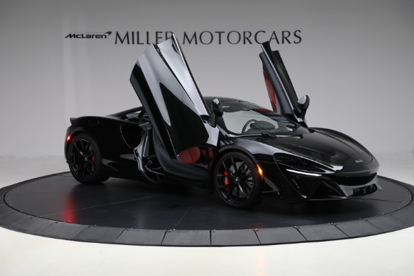 Used 2024 McLaren Artura TechLux for sale $196,900 at Alfa Romeo of Greenwich in Greenwich CT 06830 20