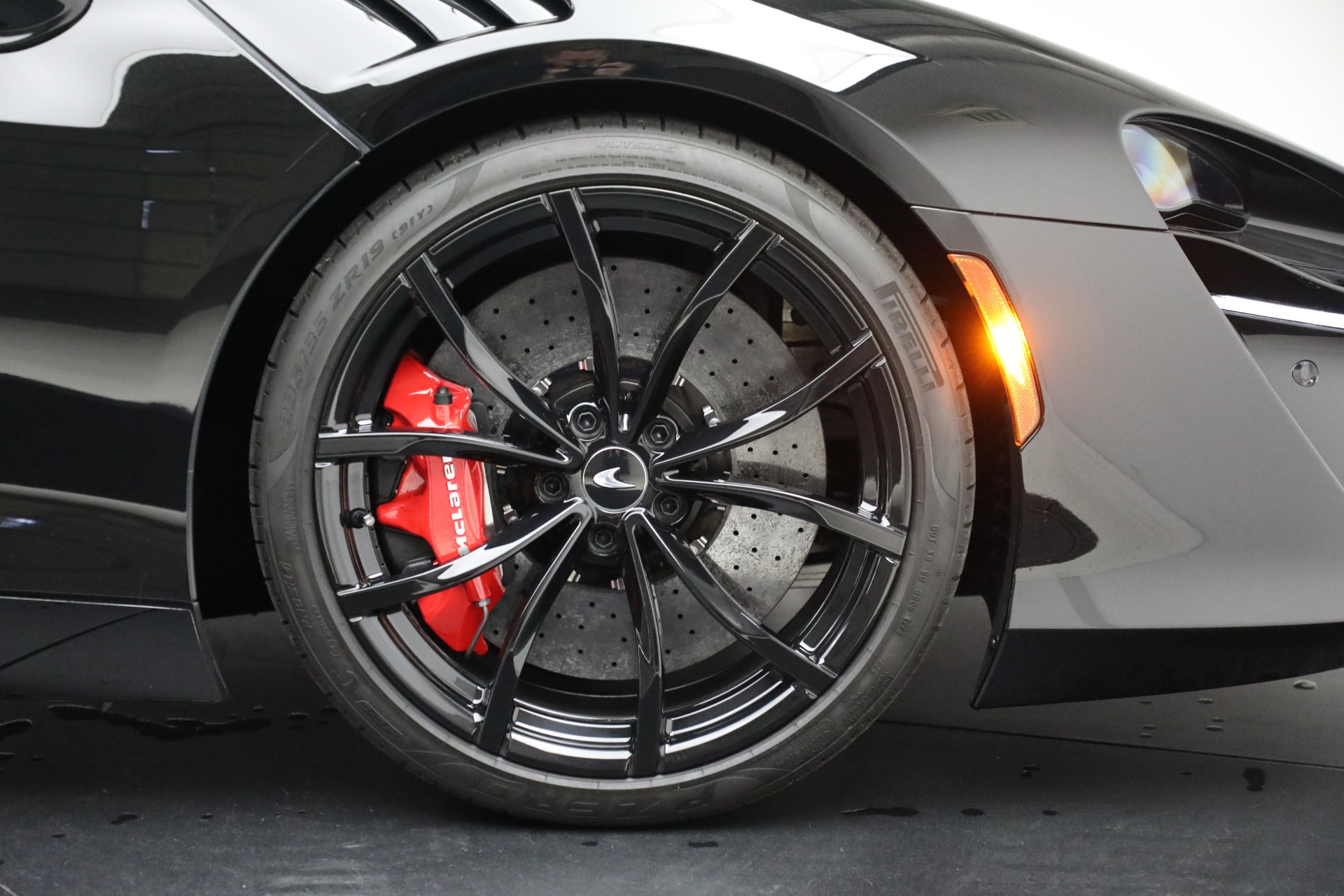 2024 McLaren Artura Techlux - Photo 36