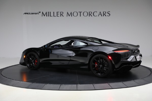 Used 2024 McLaren Artura TechLux for sale $196,900 at Alfa Romeo of Greenwich in Greenwich CT 06830 4