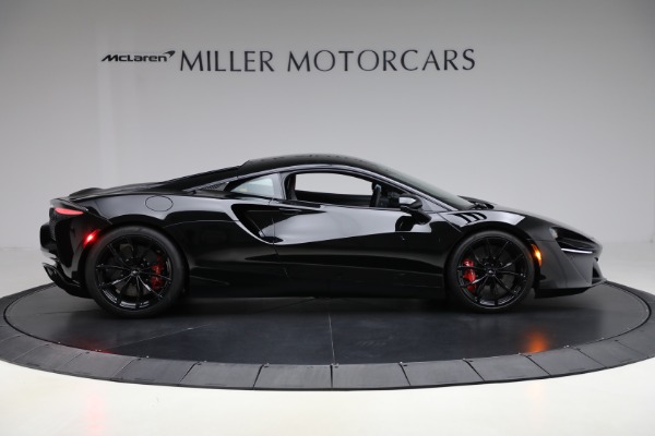 Used 2024 McLaren Artura TechLux for sale $196,900 at Alfa Romeo of Greenwich in Greenwich CT 06830 9