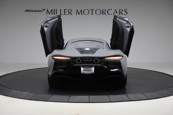 Used 2023 McLaren Artura for sale $184,900 at Alfa Romeo of Greenwich in Greenwich CT 06830 17