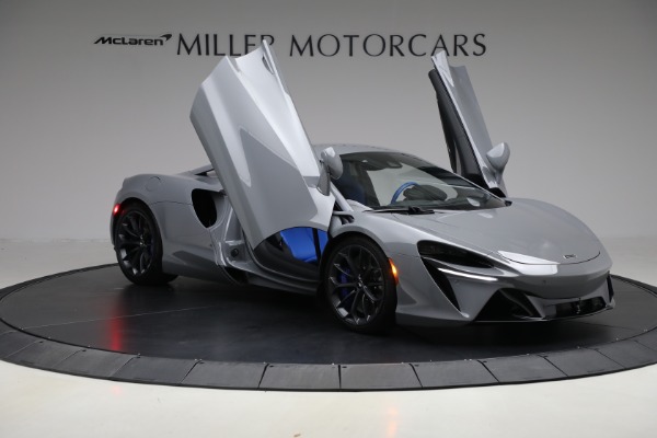 Used 2023 McLaren Artura for sale $184,900 at Alfa Romeo of Greenwich in Greenwich CT 06830 20