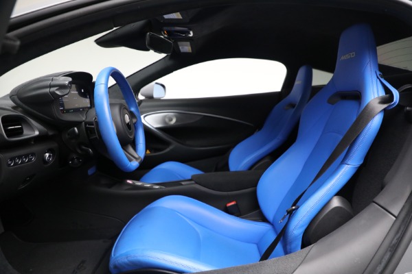 Used 2023 McLaren Artura for sale $184,900 at Alfa Romeo of Greenwich in Greenwich CT 06830 22