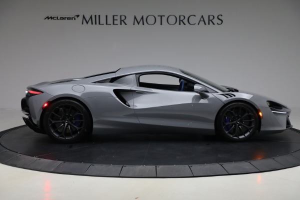 Used 2023 McLaren Artura for sale $184,900 at Alfa Romeo of Greenwich in Greenwich CT 06830 9