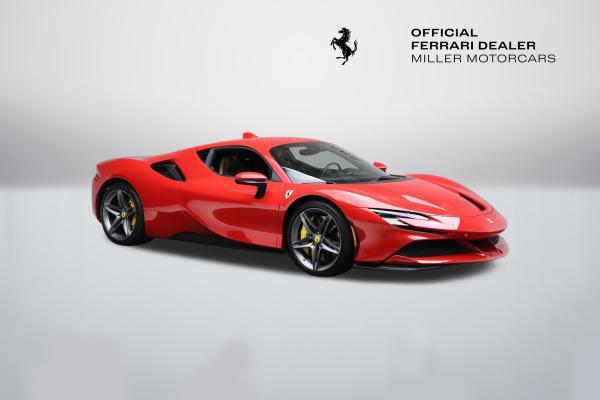 Used 2022 Ferrari SF90 Stradale for sale $437,900 at Alfa Romeo of Greenwich in Greenwich CT 06830 11