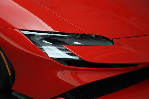 Used 2022 Ferrari SF90 Stradale for sale $437,900 at Alfa Romeo of Greenwich in Greenwich CT 06830 27