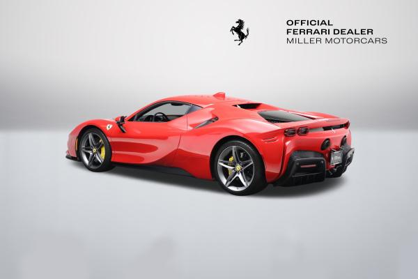 Used 2022 Ferrari SF90 Stradale for sale $437,900 at Alfa Romeo of Greenwich in Greenwich CT 06830 5