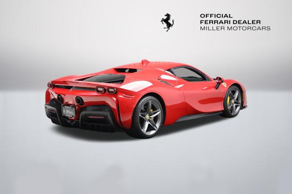 Used 2022 Ferrari SF90 Stradale for sale $437,900 at Alfa Romeo of Greenwich in Greenwich CT 06830 8