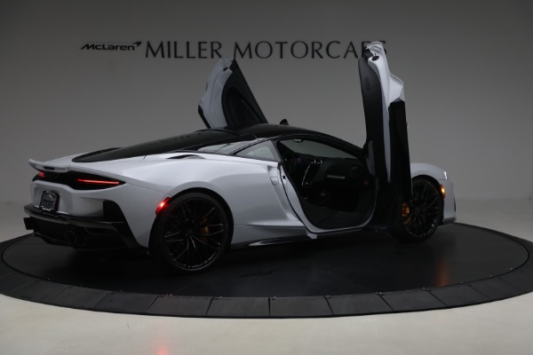 Used 2026 McLaren GTS TechLux for sale $227,900 at Alfa Romeo of Greenwich in Greenwich CT 06830 18