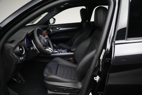 New 2025 Alfa Romeo Stelvio Intensa for sale Sold at Alfa Romeo of Greenwich in Greenwich CT 06830 19