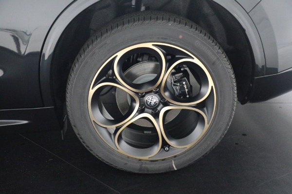 New 2025 Alfa Romeo Stelvio Intensa for sale Sold at Alfa Romeo of Greenwich in Greenwich CT 06830 28