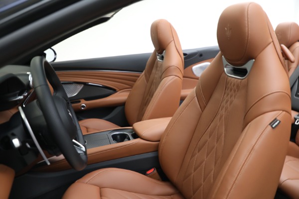 New 2026 Maserati GranCabrio Trofeo for sale $204,195 at Alfa Romeo of Greenwich in Greenwich CT 06830 14