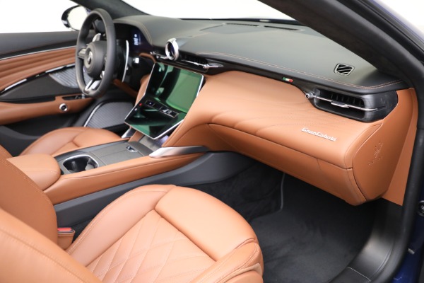 New 2026 Maserati GranCabrio Trofeo for sale $204,195 at Alfa Romeo of Greenwich in Greenwich CT 06830 15