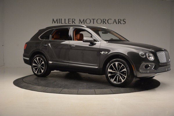 Used 2017 Bentley Bentayga W12 for sale Sold at Alfa Romeo of Greenwich in Greenwich CT 06830 10