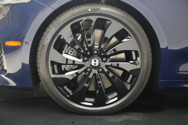 New 2026 Bentley Continental GTC for sale $374,530 at Alfa Romeo of Greenwich in Greenwich CT 06830 18