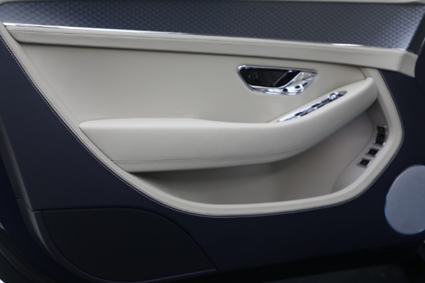 New 2026 Bentley Continental GTC for sale $374,530 at Alfa Romeo of Greenwich in Greenwich CT 06830 22