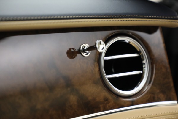 New 2026 Bentley Continental GT for sale $335,620 at Alfa Romeo of Greenwich in Greenwich CT 06830 24