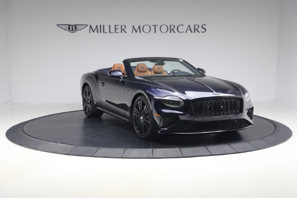 New 2026 Bentley Continental GTC Azure for sale $383,485 at Alfa Romeo of Greenwich in Greenwich CT 06830 11